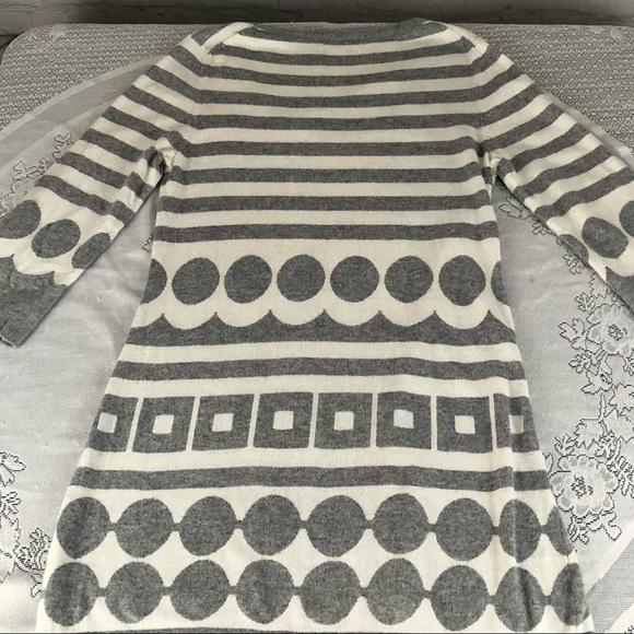Boden gray and white cotton/cashmere blend dress with stripes/geometric shapes - Picture 14 of 14